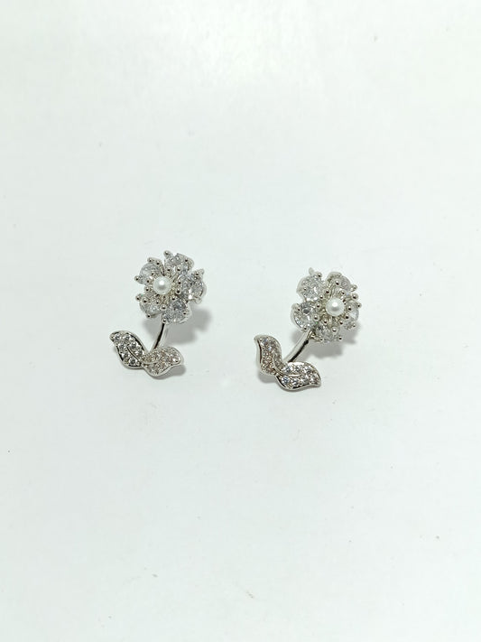 Dimplora Elegant Pearl Bouquet Earrings