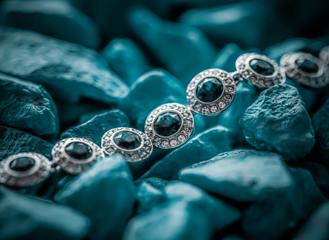 Is Sterling Silver Good for Daily Wear? The Truth Revealed - Dimplora