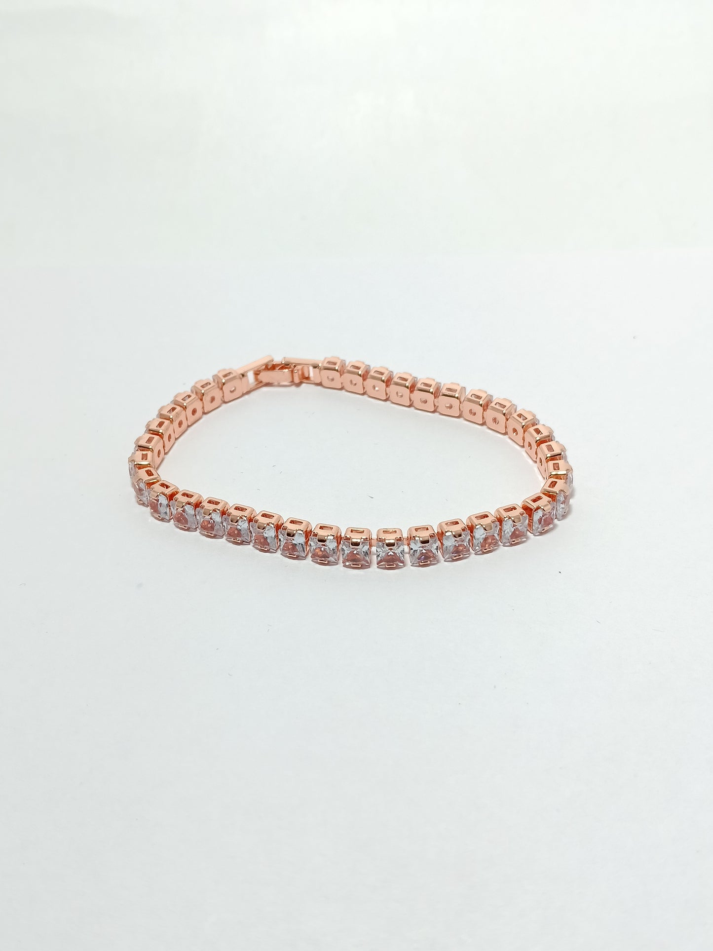 Crystal Radiance Bracelet - Dimplora