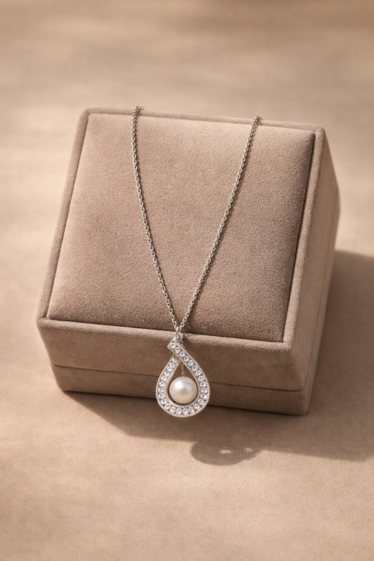 Moonlit Pearl Drop Pendant - Dimplora