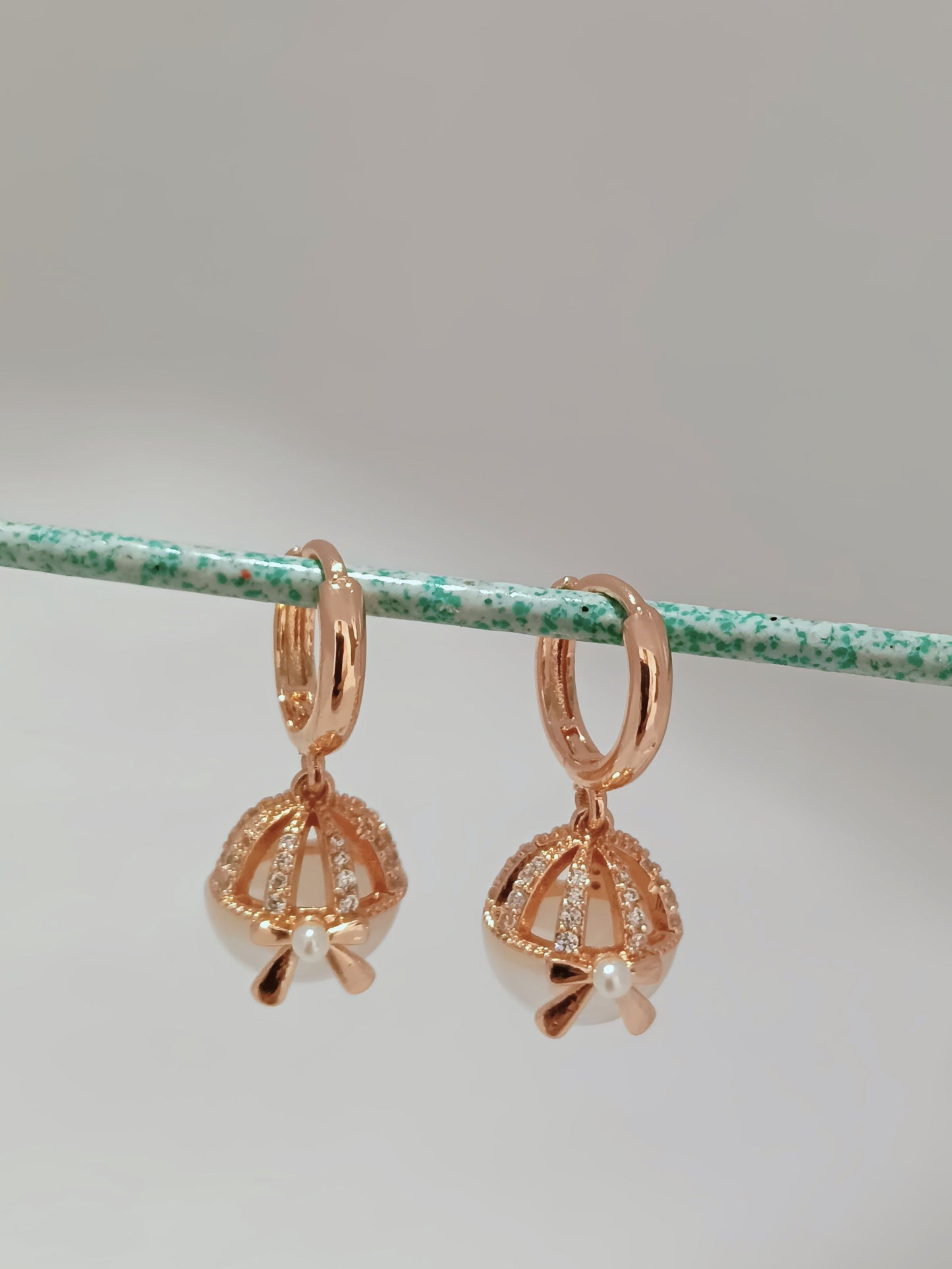 Rose Gold Pearl Cage Earrings - Dimplora