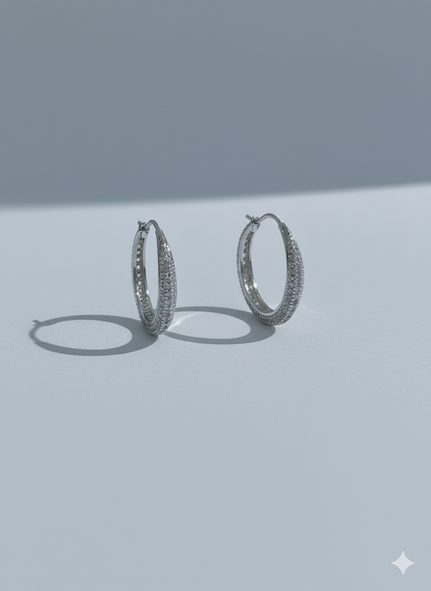 Sparkling C-Hoop Earrings - Dimplora